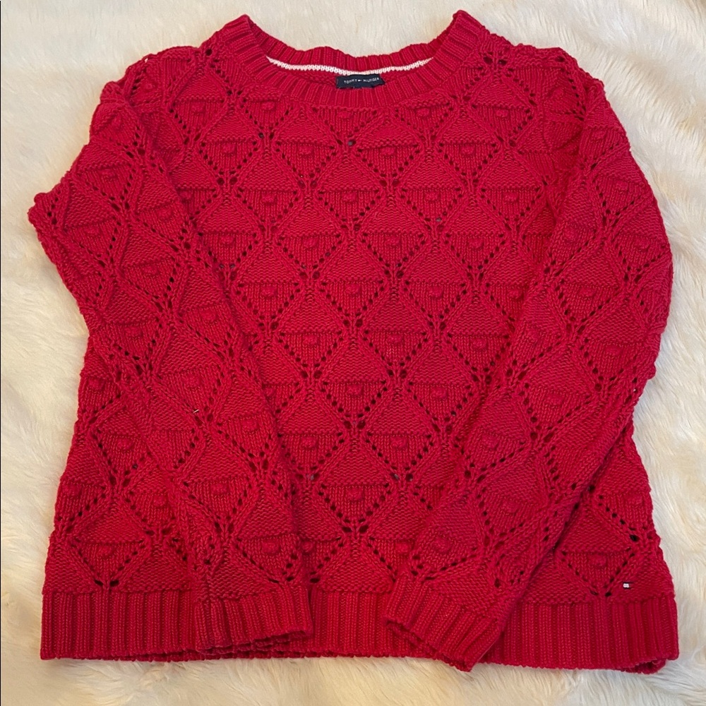 100% cotton Tommy Hilfiger red diamond pattern bobble sweater size small
